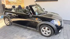 MINI Cooper Cabrio Baureihe R56 Grundaustattung, Klima, ZV, El  Dach
