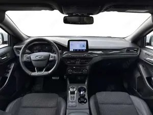 Ford Focus Turnier 2.0TDCi EcoBlue ST-Line Bild 4