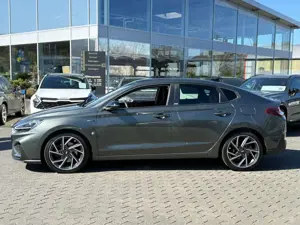 Hyundai i30 Fastback N Line Mild-Hybrid LED NAVI ALU Bild 5