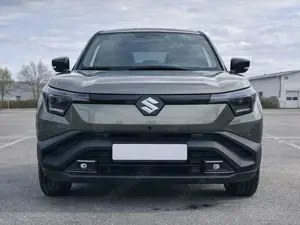 Suzuki Vitara e Vitara Allrad Automatik Comfort 61 kWh Graumet