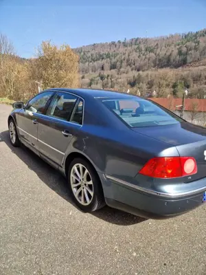 Volkswagen Phaeton Bild 5