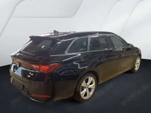 SEAT Leon ST FR Sonderleasing 1.5 eTSI DSG Navi RearView Sit