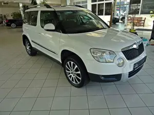 Skoda Yeti Ambition DSG / AHK / Panorama