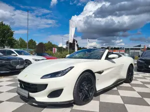 Ferrari Portofino 3.9 T V8 +Carbon+dt. Fzg+Service 2026