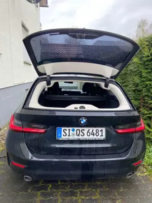 BMW 318 3er Touring Diesel 318d Touring Aut. Advantage Bild 4