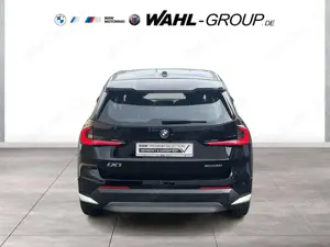 BMW iX1 xDrive30 NAVI LED KOMFORTZG PARKASSIST SHZG DAB Bild 5