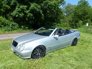 Mercedes-Benz CLK 230 CLK-Klasse Cabrio Kompressor Avantgarde