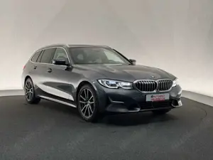 BMW 330 d Touring xDr.*LUXURY LINE*LASER-360°-ACC-SHZ