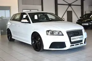 Audi RS3 SB 2.5 TFSI quattro/SUZUKA GRAU/TEMPOMAT/NAV