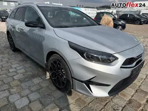Kia Ceed SW / cee'd SW Sportswagon Edition 30 Jahre 1.5 T-GDI 140 PS N... Bild 2