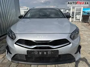 Kia Ceed SW / cee'd SW Sportswagon Edition 30 Jahre 1.5 T-GDI 140 PS N...
