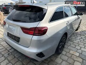 Kia Ceed SW / cee'd SW Sportswagon Edition 30 Jahre 1.5 T-GDI 140 PS N... Bild 5