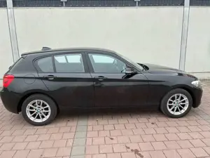 BMW 118 1er Diesel (5-Türer) 118d Urban Line Bild 4