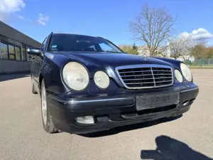 Mercedes-Benz E 240 T AVANTGARDE Automatik