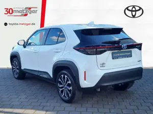 Toyota Yaris Cross 1.5 Hybrid Team D +Navi +Apple CarPlay +Android Au Bild 4