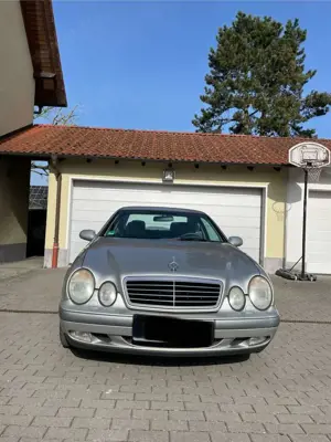 Mercedes-Benz CLK 200 Coupe Elegance