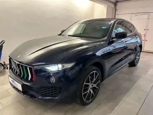 Maserati Levante 3.0 Q4 DIESEL *Panorama *360 Kamera *