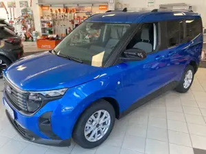 Ford Tourneo Courier Titanium