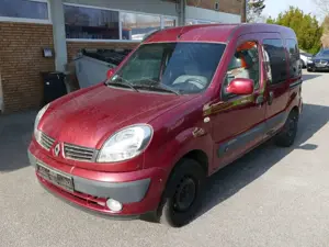 Renault Kangoo 1.5 DCI Klima Radio 5 Sitzer AHK Düse undicht !