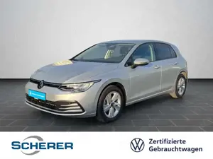 Volkswagen Golf VIII 2.0 TDI *Life* DSG Navi R-Kamera SHZ A
