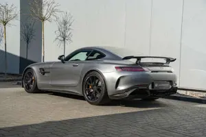 Mercedes-Benz AMG GT *Sonderlackierung*AMG Keramik Bremse* Bild 4