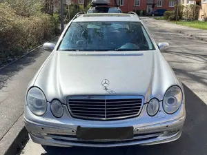 Mercedes-Benz E 320 E 320 T CDI Avantgarde