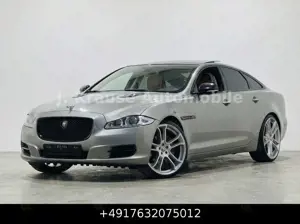 Jaguar XJ 5.0 V8 Portfolio Pano 22Zoll DigiTacho Keyl.