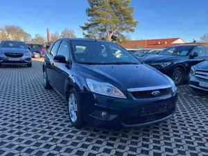 Ford Focus Lim. Style + PDC/KLIMA/BI-XENON/SHZ