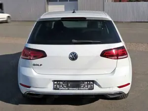 Volkswagen Golf VII IQ.DRIVE Start-Stopp LED Navi ACC Bild 5