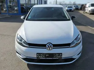 Volkswagen Golf VII IQ.DRIVE Start-Stopp LED Navi ACC Bild 4
