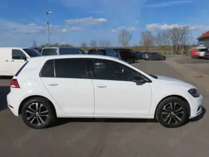 Volkswagen Golf VII IQ.DRIVE Start-Stopp LED Navi ACC Bild 3