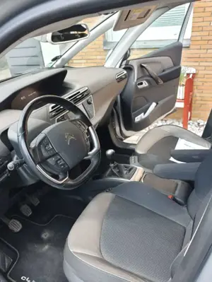 Citroen Grand C4 Picasso Bild 5