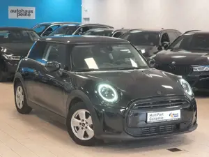 MINI Cooper Essential Trim Aut/ParkDrivAss/Smartphon