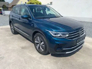 Volkswagen Tiguan 1,4 Elegance DSG eHybrid 1Hand Bild 2