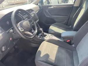 Volkswagen Tiguan 1,4 Elegance DSG eHybrid 1Hand Bild 5