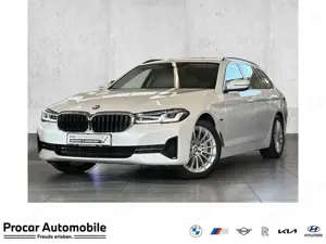 BMW 530 e Touring DA PA RFK Laser Pano HuD AHK 18" LM