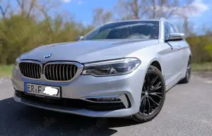 BMW 540 BMW 540i xDrive Touring | Vollausstattung | Standheizung | HUD | H/K | Night Vision