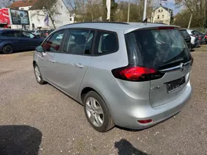Opel Zafira Tourer Zafira 1.4 Turbo 7 Sitzer Navi Insp/Tüv Neu Bild 5