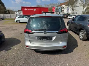 Opel Zafira Tourer Zafira 1.4 Turbo 7 Sitzer Navi Insp/Tüv Neu Bild 4