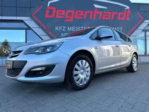 Opel Astra J Sports Tourer Selection Navi Temp