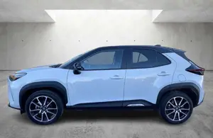 Toyota Yaris Cross 1.5 VVT-iE Hybrid GR Sport 2WD ACC Bild 3