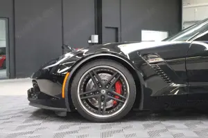 Corvette Z06 C7 Z06 3LZ Coupe/Targa DEUTSCH Bose Service NEU Bild 4