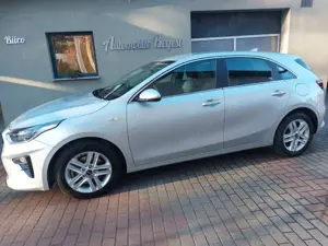 Kia Ceed / cee'd /Ceed 1.4 140PS+AUTOMATIK+28TKM+SCHECKHEFT