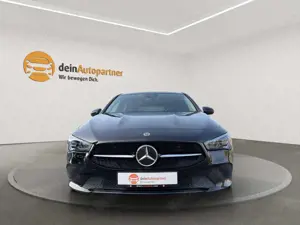 Mercedes-Benz CLA 200 Shooting Brake DCT Progressive NAVI/LED/DAB/ Bild 2