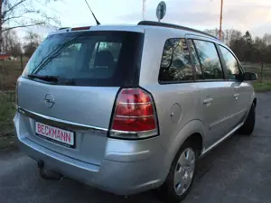 Opel Zafira Edition Bild 5