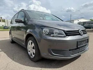 Volkswagen Touran Comfortline / 7-Sitzer