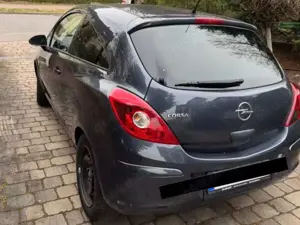Opel Corsa 1..4 16V Edition 111 Jahre