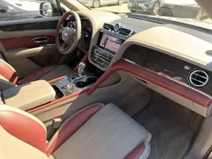 Bentley Bentayga 4.0 V8 S 4WD Autom. Bild 5