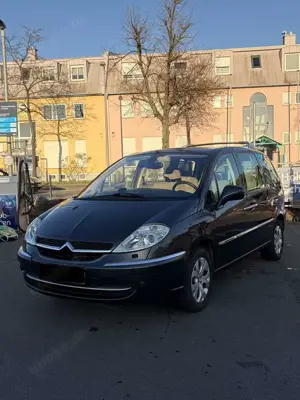 Citroen C8