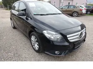Mercedes-Benz B 180 Standard Navi 8x Alu Sitzheizung Euro 6